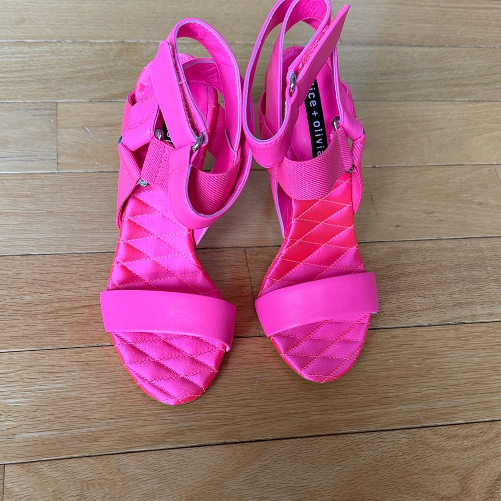 Alice and Olivia